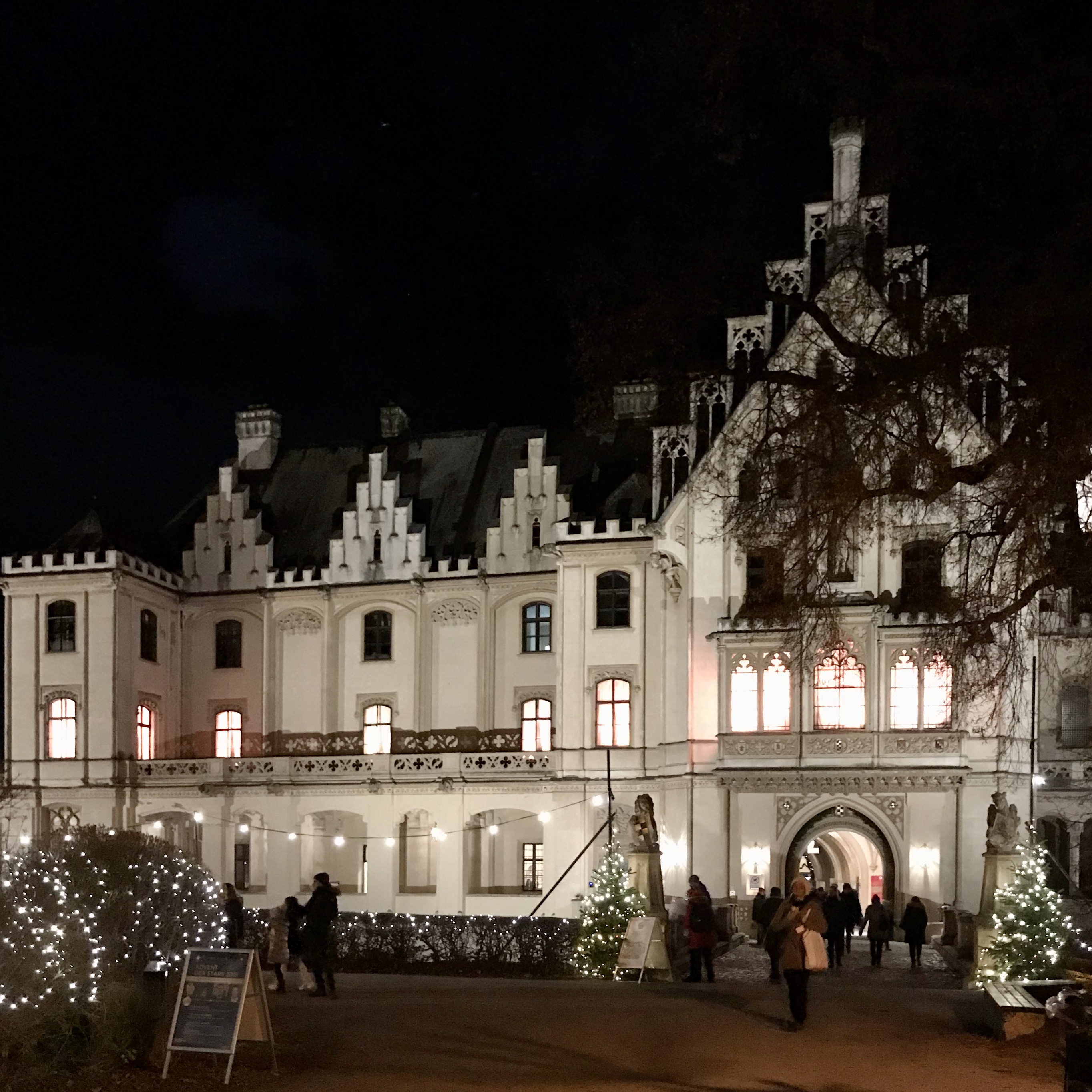 Grafenegger Advent, Weihnachten im Schloss, Accessoires aus Loden, Design aus Wien